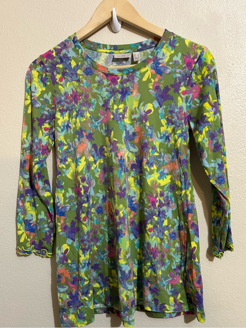 LOGO by Lori Goldstein Floral XS Top Pockets Artsy Lana Modal Cotton Watercolor